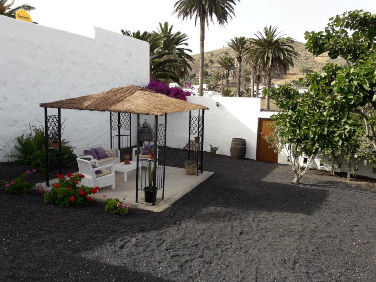 Casa Maria Dolores Haria Luaran gambar